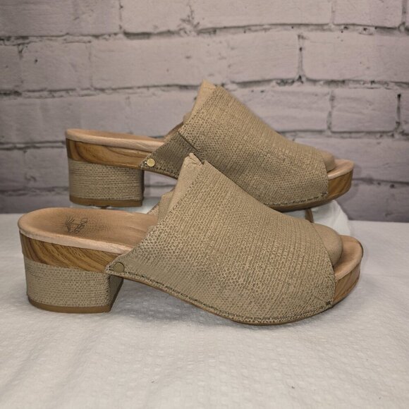 DANSKO MACI SANDALS PLATFORM SOLE WOMENS EURO SIZE 40 US SIZE 9.5 TAUPE COLOR - Picture 1 of 12